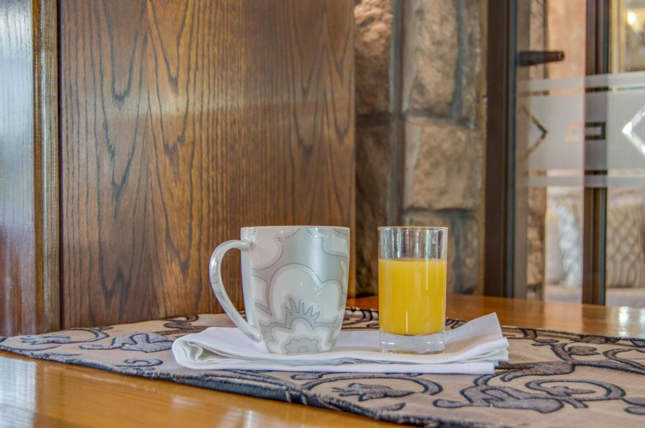 Kassaboera Lodge Hartbeespoort Buitenkant foto