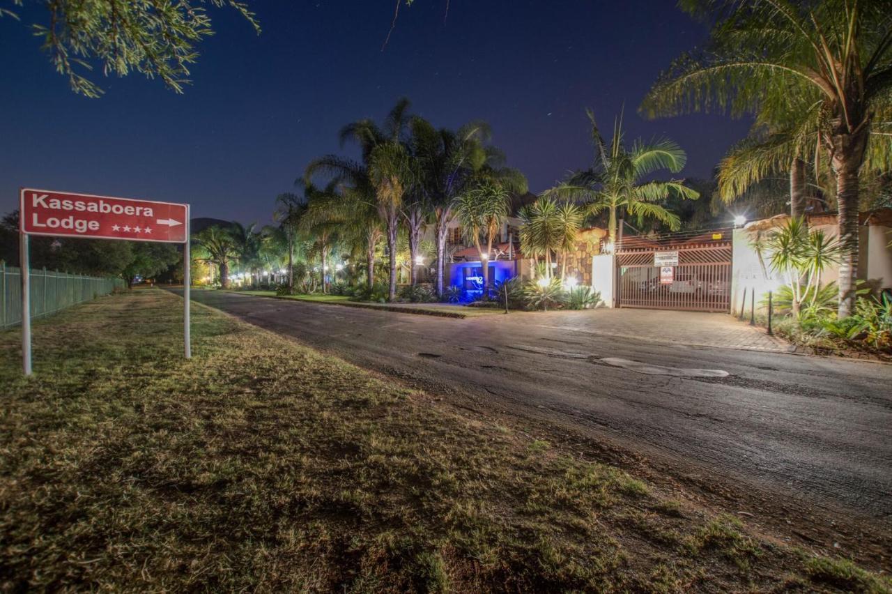 Kassaboera Lodge Hartbeespoort Buitenkant foto